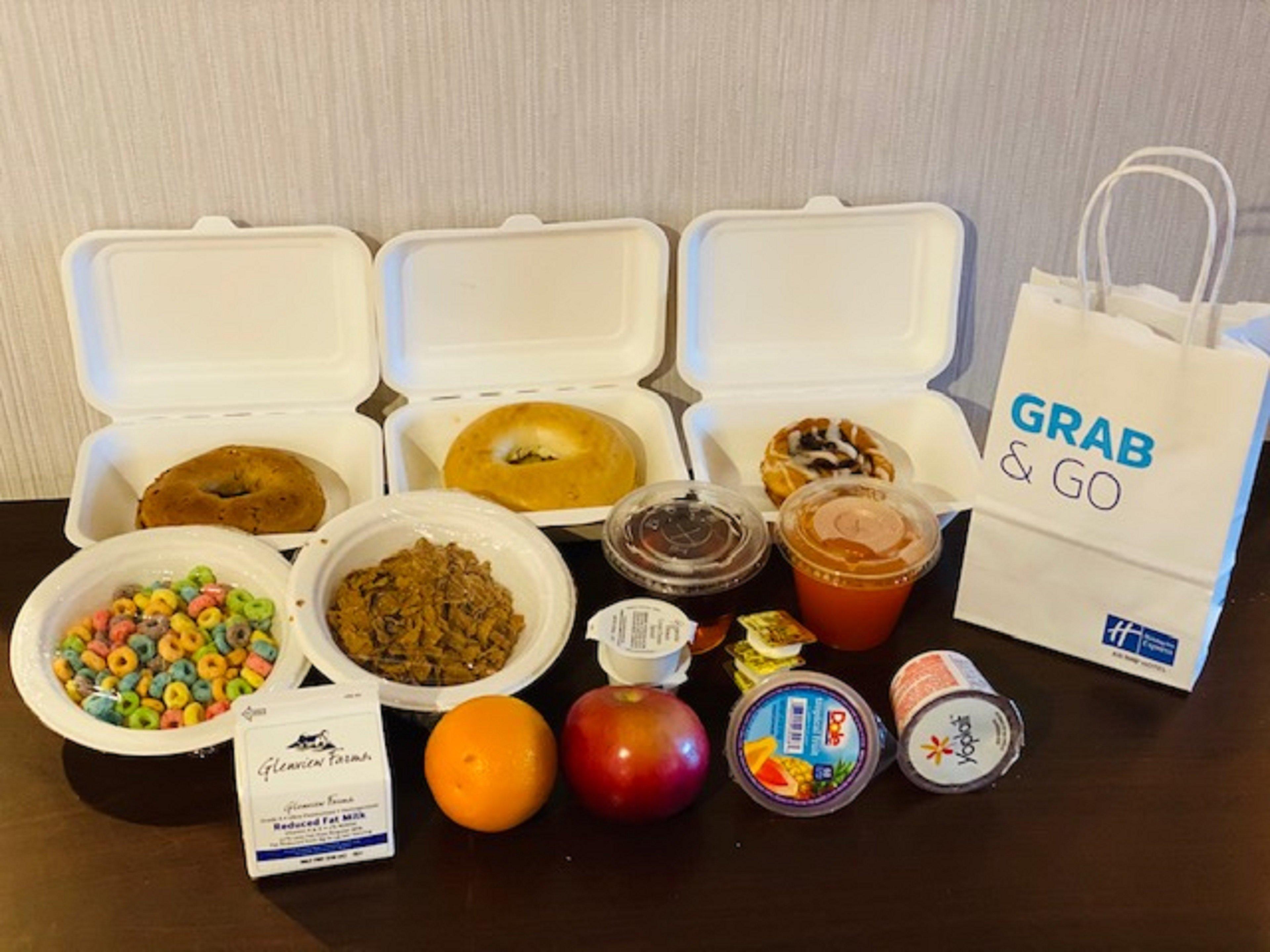 Holiday Inn Express Maspeth By Ihg New York Eksteriør billede